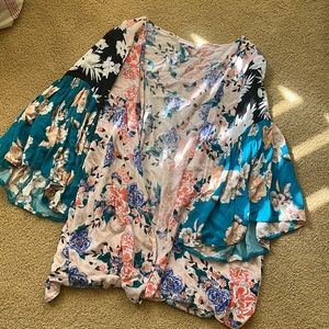 Floral Shyanne Kimono